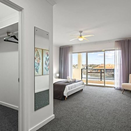 Apartament Waterfront Townhouse - Picturesque Marina Views Port Lincoln Zewnętrze zdjęcie