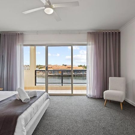 Apartament Waterfront Townhouse - Picturesque Marina Views Port Lincoln Zewnętrze zdjęcie